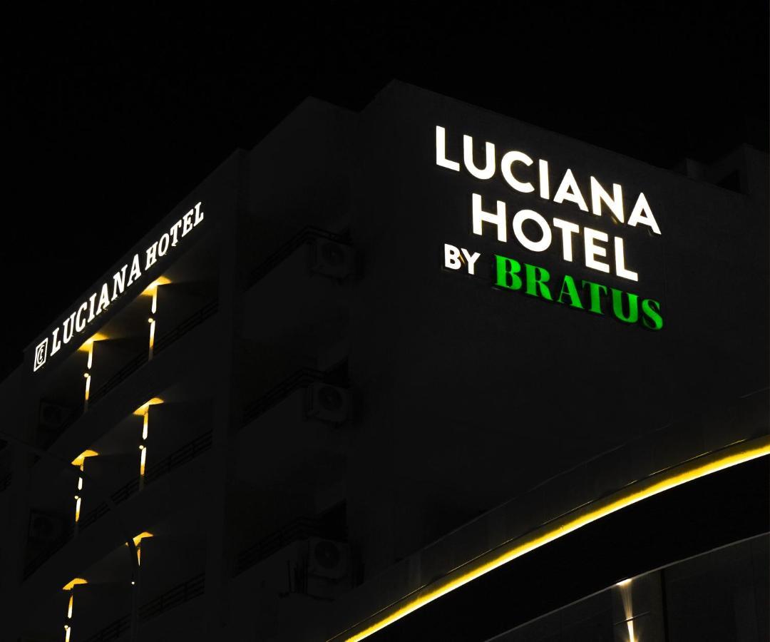 Luciana Hotel By Bratus アカバ エクステリア 写真